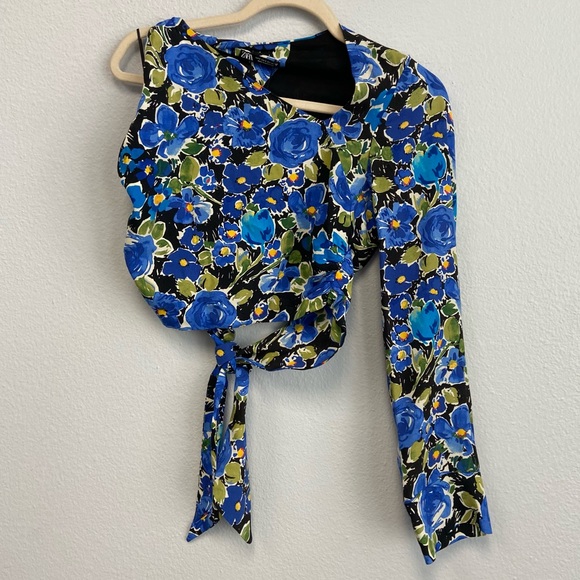 New Zara Floral Print One Sleeve Asymmetrical Cropped Too Size Small - Picture 4 of 16